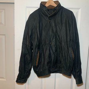 Remy Mens Black Leather Jacket Size 42 (Large)